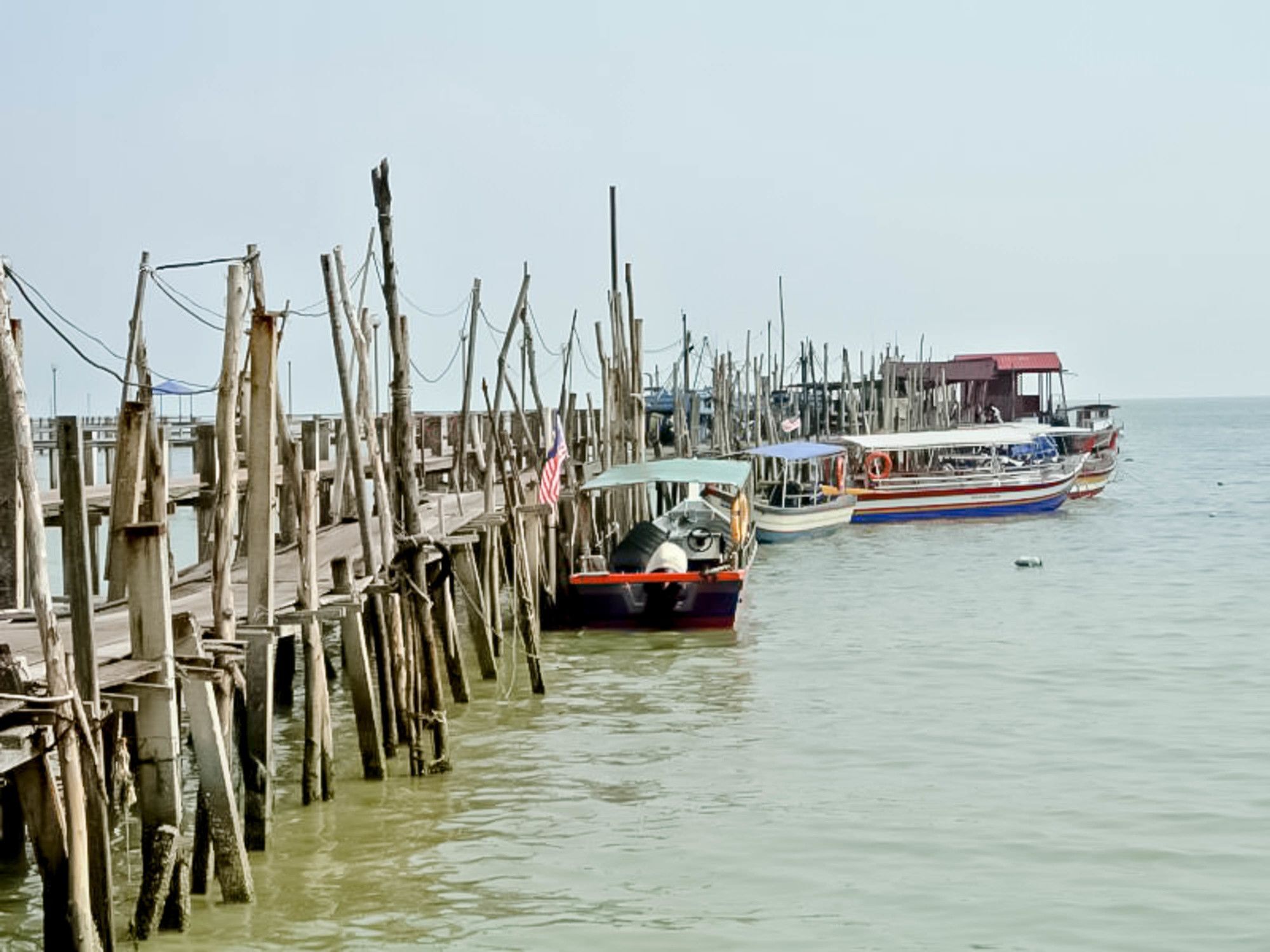 Hotel & Chalet Sportfishing Pnk Телук-Баханг Экстерьер фото